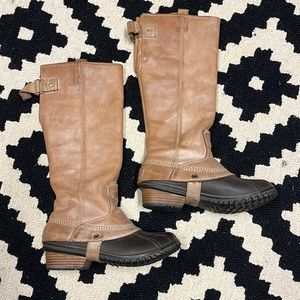 Awesome SOREL tall slimpack riding boots. ELK tan color. Waterproof. 7.5